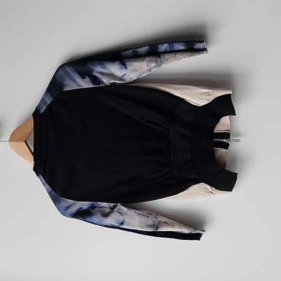 Karen Millen Tie Dye Sleeve Knit Zip Up Cropped Cardigan - Picture 5 of 7